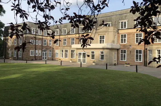Woodrowe House - outside view of care home