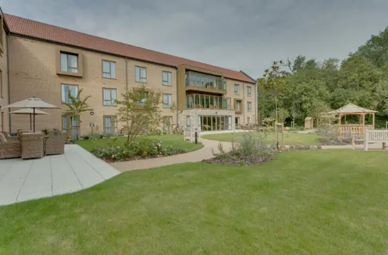 Invicta Court - outside view of care home