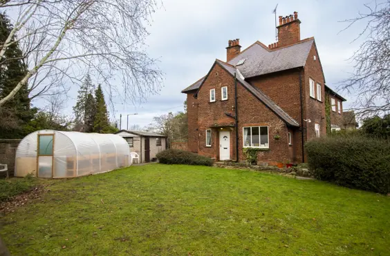 1 The Avenue Knaresborough - outside view of care home