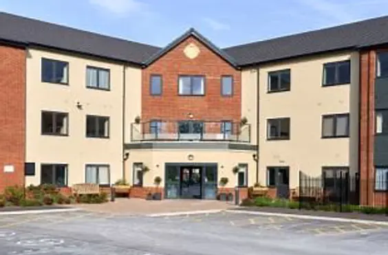 Weymouth Manor - outside view of care home