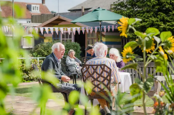 Hazelwell Lodge - Photo of the garden where applicable