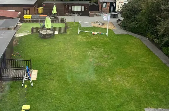 Manna House - Photo of the garden where applicable