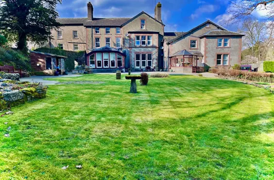 Hollow Oak Nursing Home Limited - outside view of care home