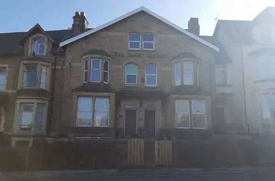 Oakmount House - outside view of care home