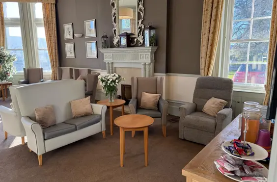 Nightingale Hall - Photo of the lounge area