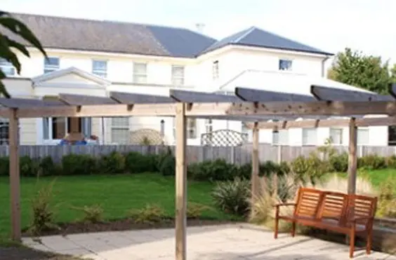 Mewsbrook House - outside view of care home