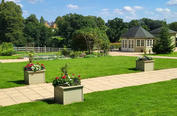 Godswell Park - outside view of care home