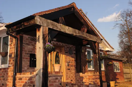 1a West Avenue - outside view of care home