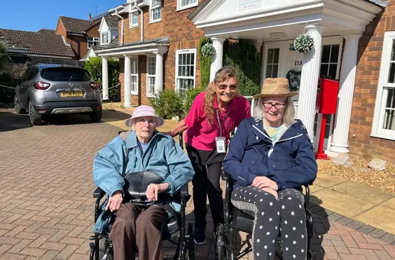 Avenue House Nursing and Care Home - An outside view of the home