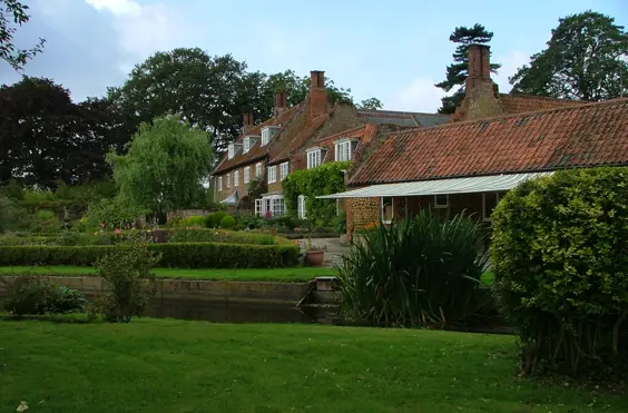 Millbridge Care Home - outside view of care home