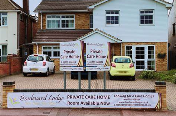 Boulevard Lodge - outside view of care home
