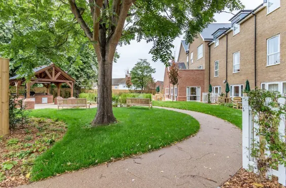 Snowdrop House - outside view of care home