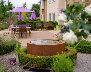 Lincroft Meadow Care Home - outside view of care home