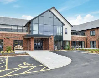 The Hamptons Care Centre - outside view of care home