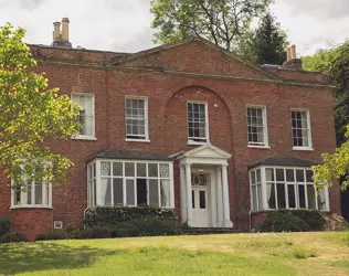 Paradise House Painswick - outside view of care home