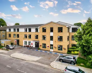 Dell Field Court - outside view of care home