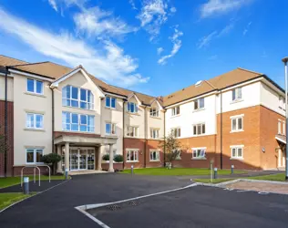 Ridgeway Rise - outside view of care home