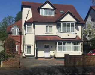 Ashurst Lodge - outside view of care home