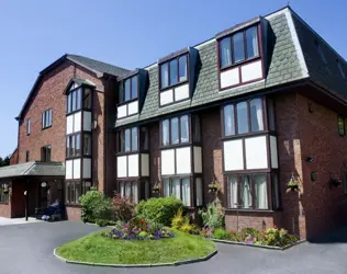 Argyle Park Care - outside view of care home