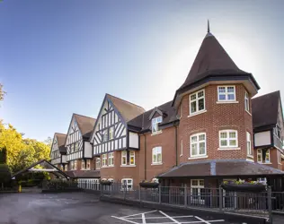 Signature at Weybridge - outside view of care home