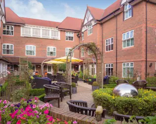 Halecroft Grange - outside view of care home