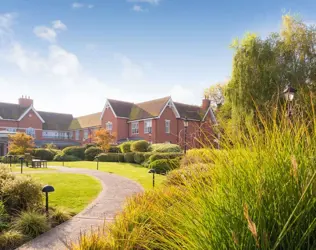 Foxland Grange - outside view of care home