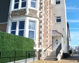 Clevedon Court Nursing Home - outside view of care home