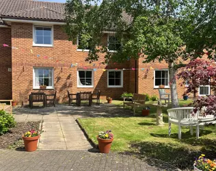 Stanshawes Care Home - outside view of care home