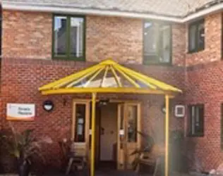 Streets Meadow - outside view of care home