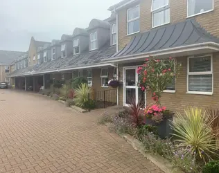 Chalkwell Grange - outside view of care home