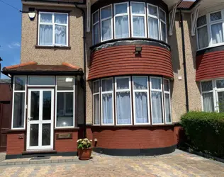 18 Argyle Road - outside view of care home