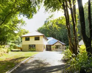 Trewithen - outside view of care home