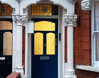 Carlingford Road - outside view of care home