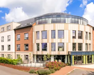 Seacroft Green Care Centre - outside view of care home