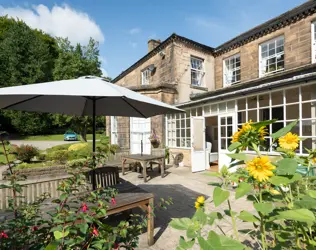 Fieldhead Court - outside view of care home