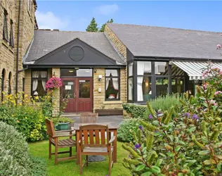 Primrose Court - outside view of care home