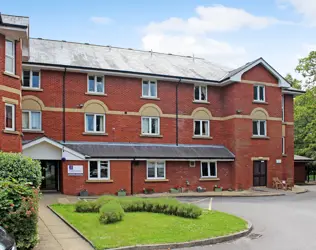 Heyberry House - outside view of care home