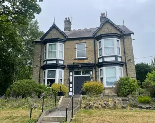 Mowbray House - outside view of care home