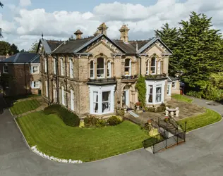 Swanland House - outside view of care home