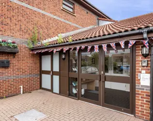 Lansbury Court - outside view of care home