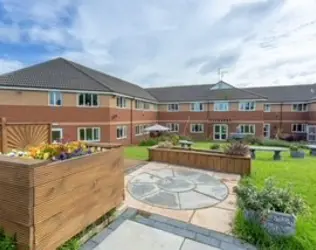 De Baliol - outside view of care home