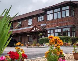 Acorn Meadow - outside view of care home