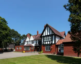 Reinbek - outside view of care home