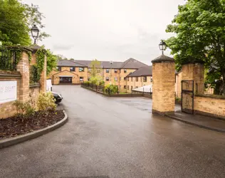 Aspen Court - outside view of care home