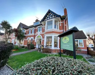 Glen Lyn - outside view of care home