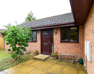 Willow View - outside view of care home