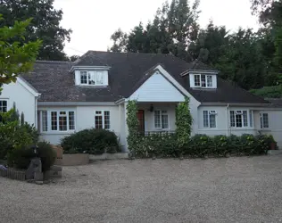 Holmwood Rest Home - outside view of care home