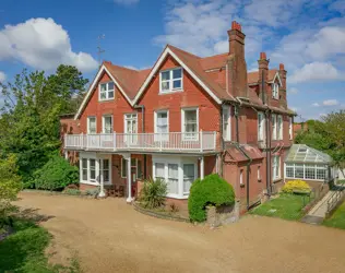 Victoria Grand - outside view of care home