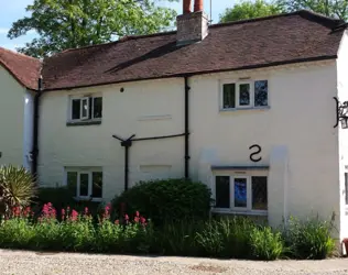 Rookery Cottage - outside view of care home