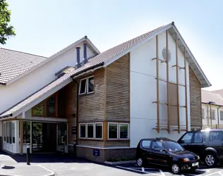 Burleys Wood - outside view of care home